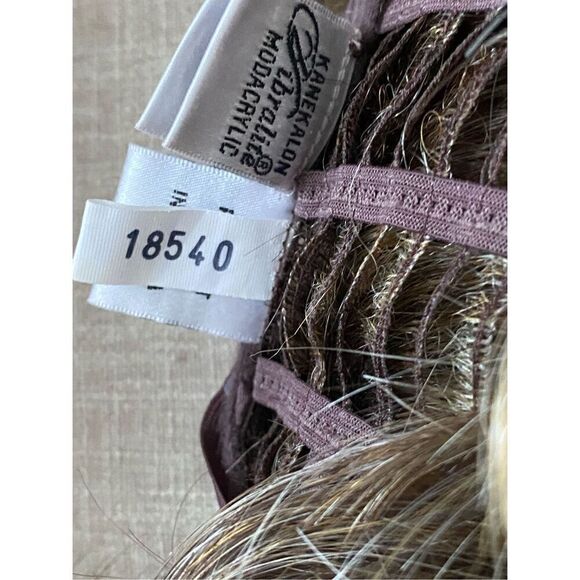 Raquel Welch Kanekalon Vibralite Modacrylic Lot Of Two Brown Wigs - Picture 5 of 16